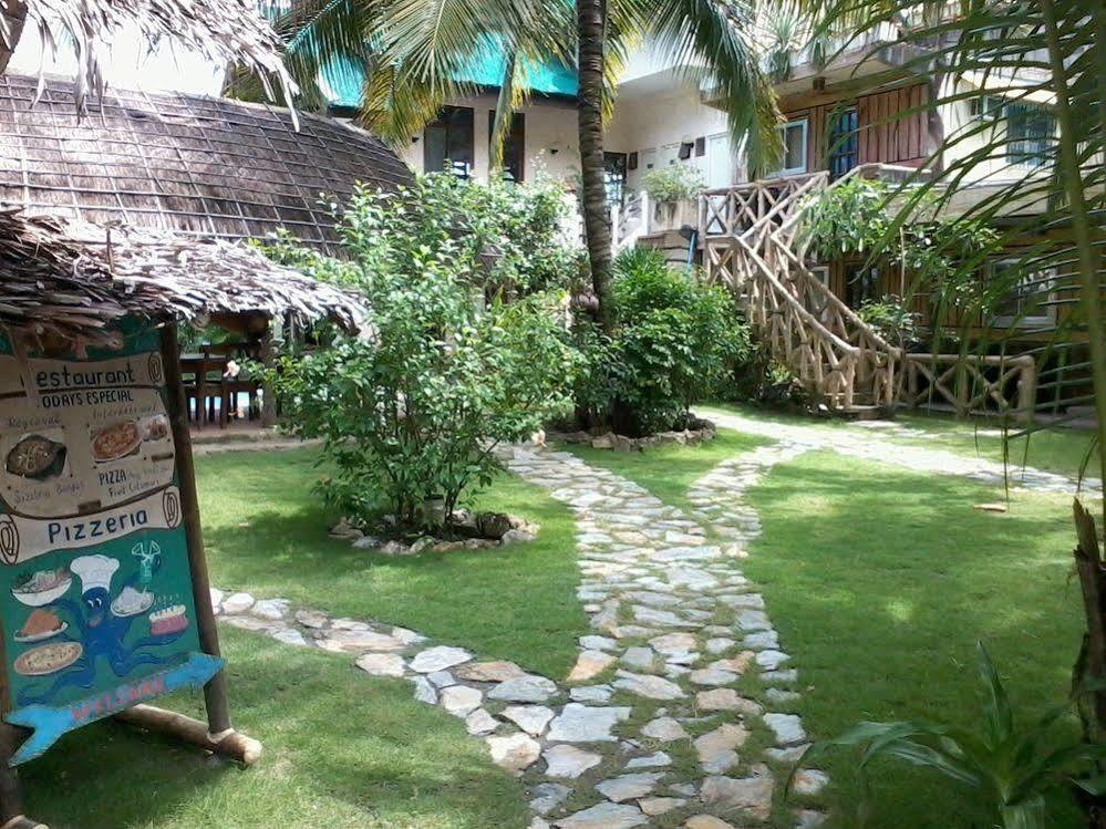 El Canonero Diving Beach Resort Puerto Galera Exterior foto